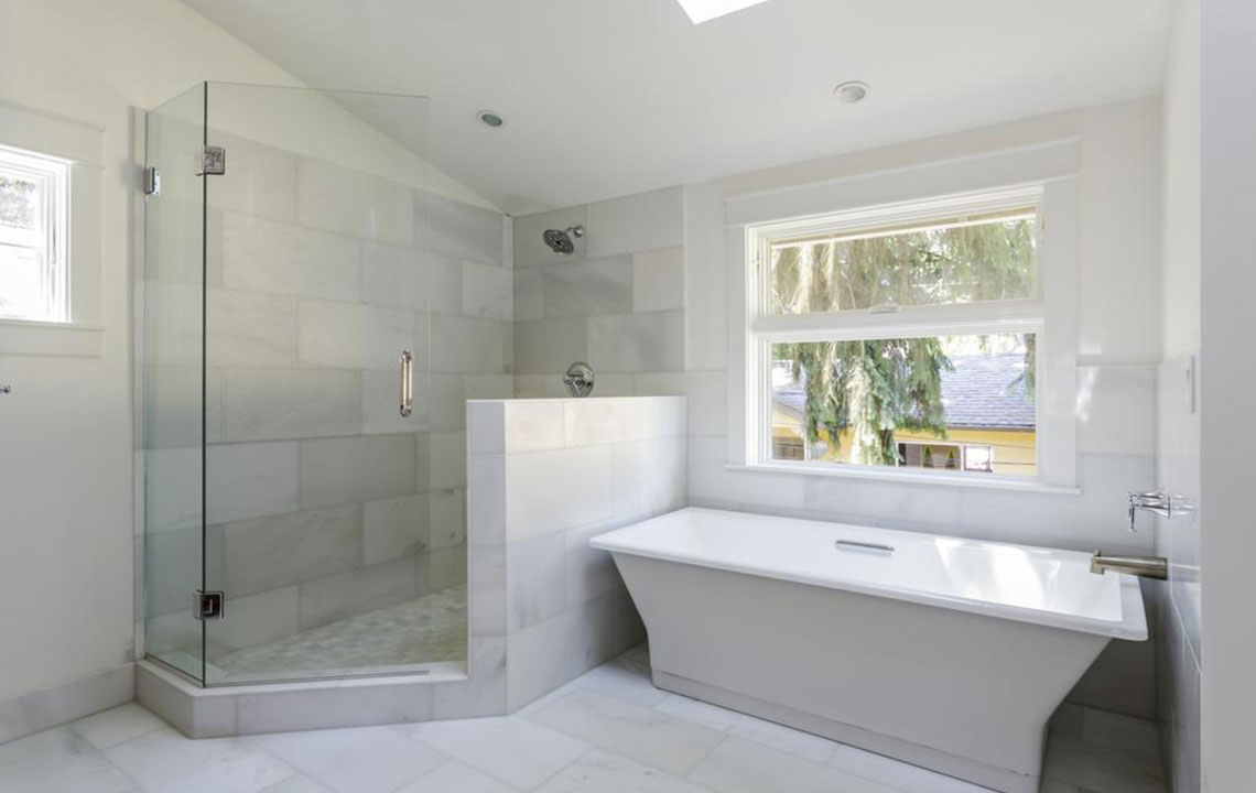 3 tips to consider before installing a walk-in tub shower